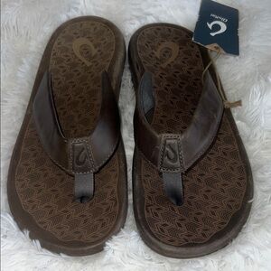 Olukai ilikai men’s charcoal flip flop thing sandal